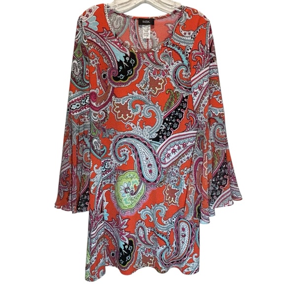 MSK Vibrant Paisley Knee Length Dress w/ Chiffon Split Bell Sleeves - Medium - Picture 1 of 8